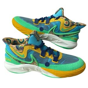 Nike Kyrie 8 Basketball Shoes Kids Youth Size7 Baltic Blue Athletic Sneakers NEW